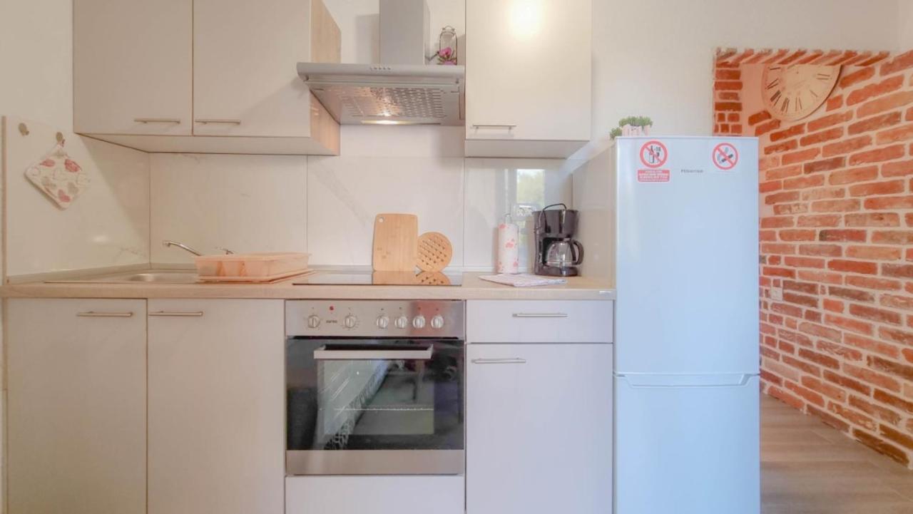 Enio Apartman Novigrad Istria Kültér fotó