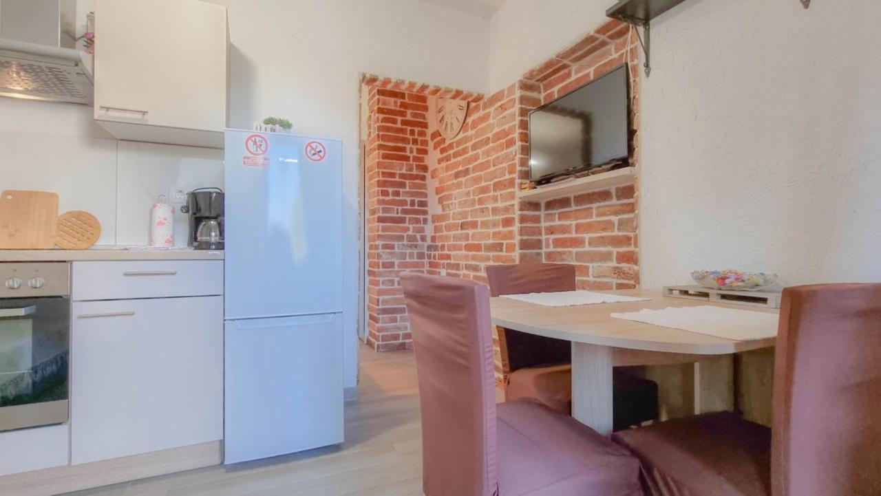 Enio Apartman Novigrad Istria Kültér fotó